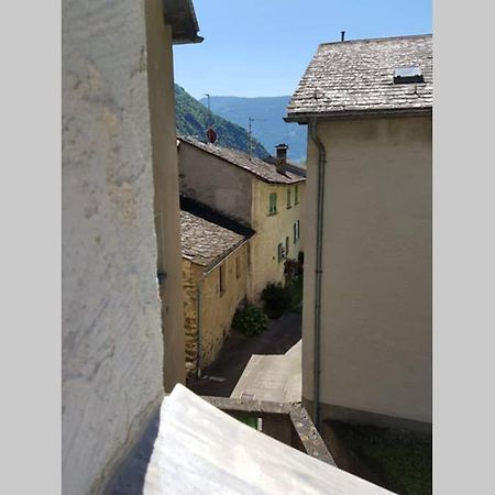 Bezauberndes Haus Fuer Erholsame Ferien Im Puschlav Villa Campascio Eksteriør bilde