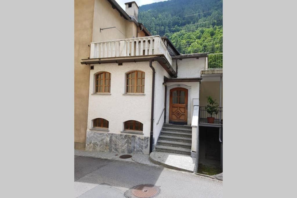 Bezauberndes Haus Fuer Erholsame Ferien Im Puschlav Villa Campascio Eksteriør bilde